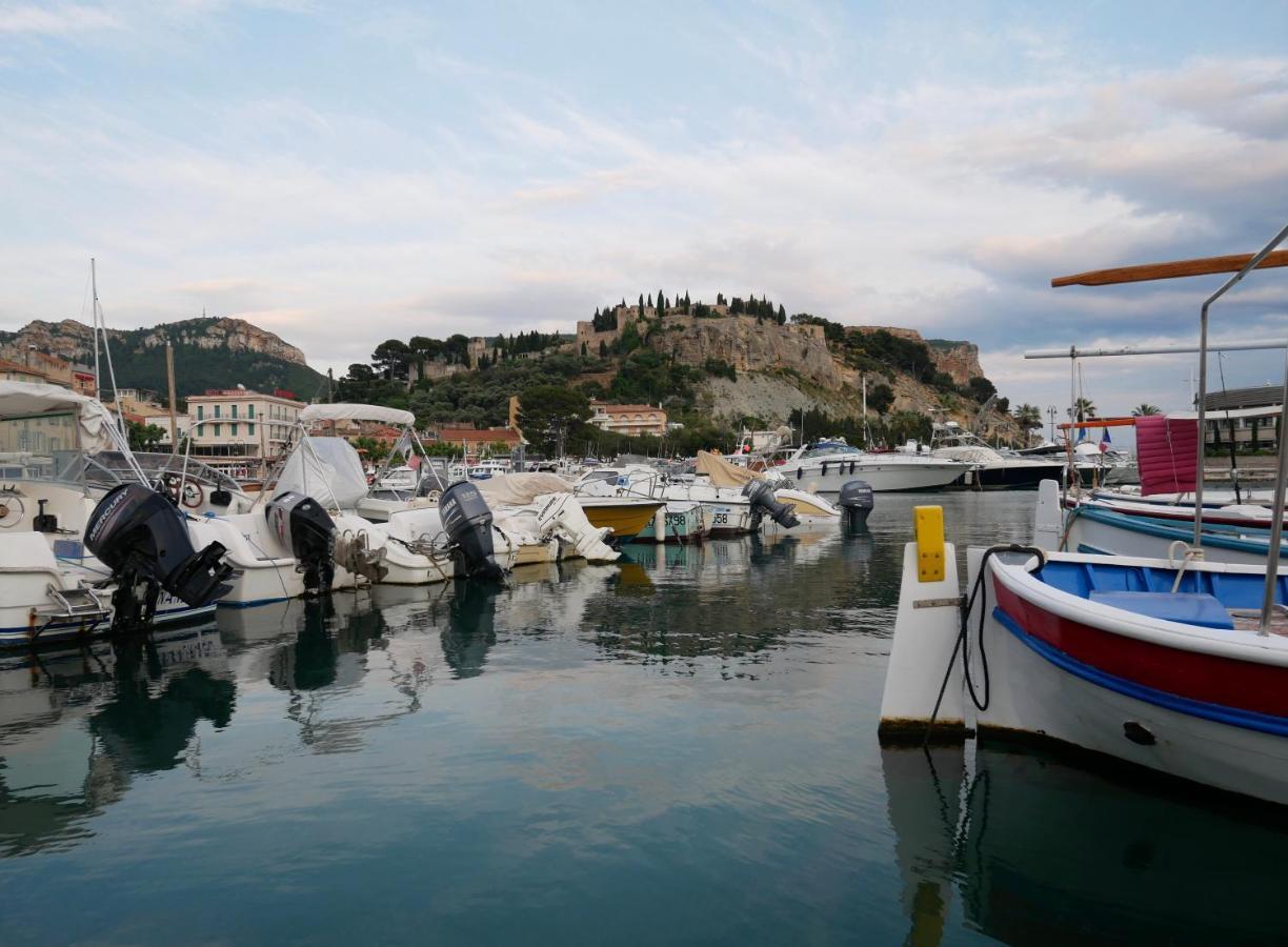 Le Biou Apartment Cassis Luaran gambar