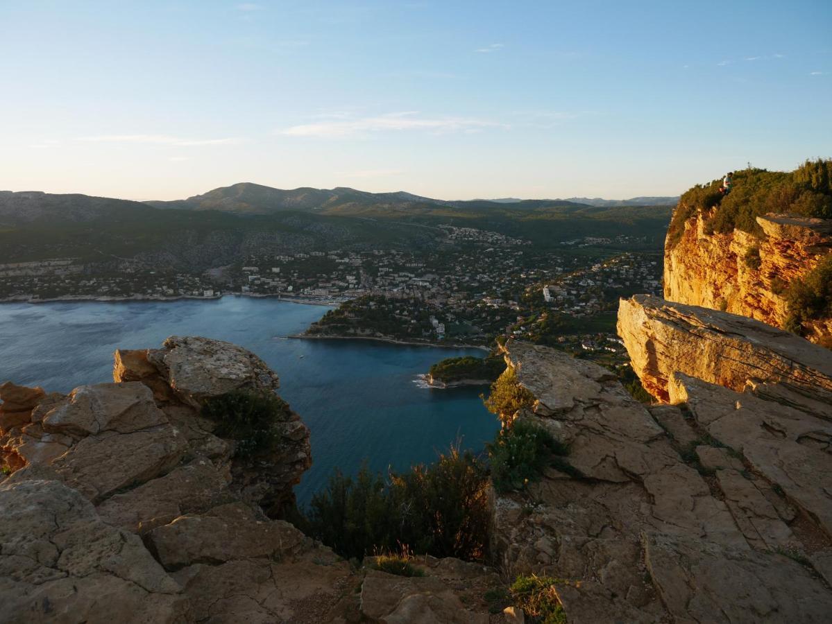 Le Biou Apartment Cassis Luaran gambar