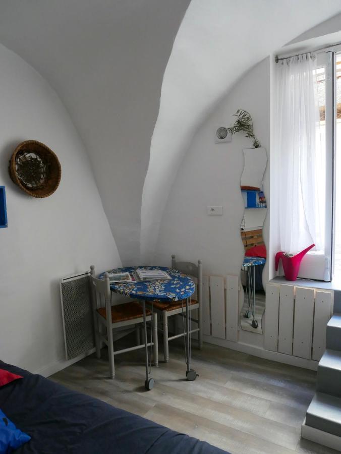 Le Biou Apartment Cassis Luaran gambar